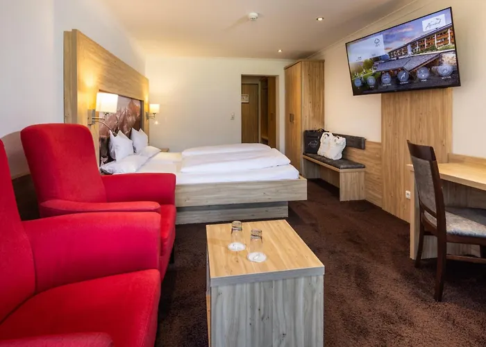 Alm-&Wellnesshotel Alpenhof