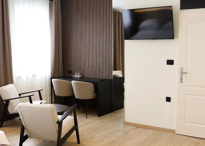 Rooms Vodisek - Depandansa Hotela Capris Capodistria Boutique