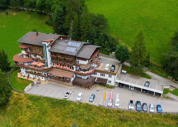 Alpin Panoramahotel Lärchenhof