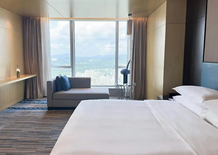 Renaissance Huizhou Hotel