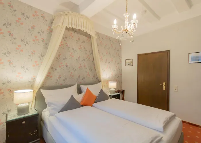 Hotel Weinhaus Weiler