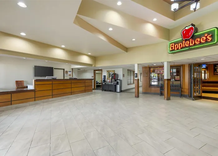 Best Western Plus York Hotel And Conference Center