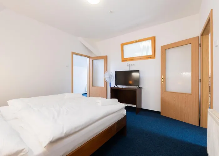 Hotel Sirak