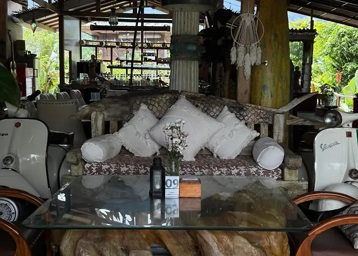 Pondanu Cabins By The Lake