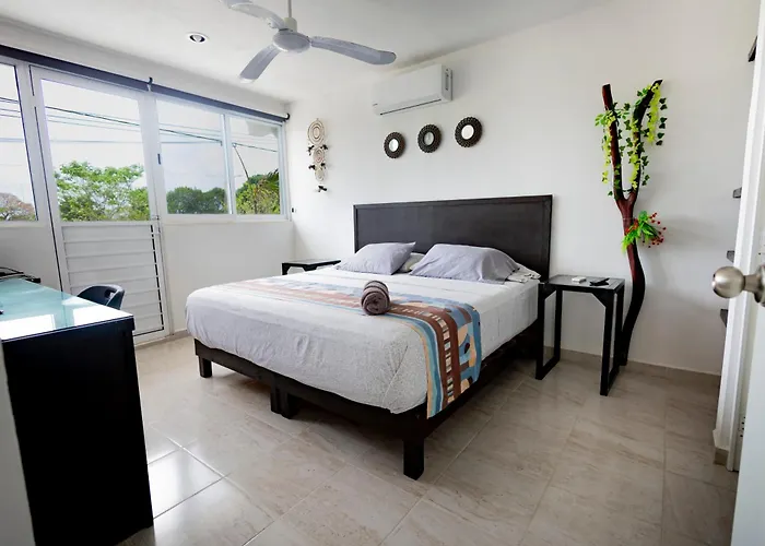 Puerto Morelos Hotel Las Palmas - Near The Beach