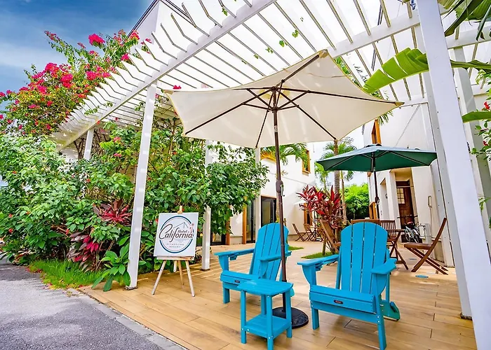 Hotel California Miyakojima Resort