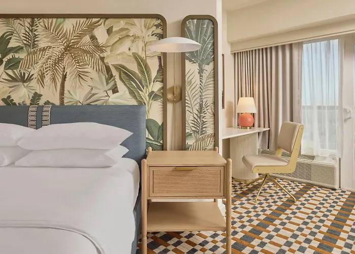 Hyatt Centric Delfina Santa Monica