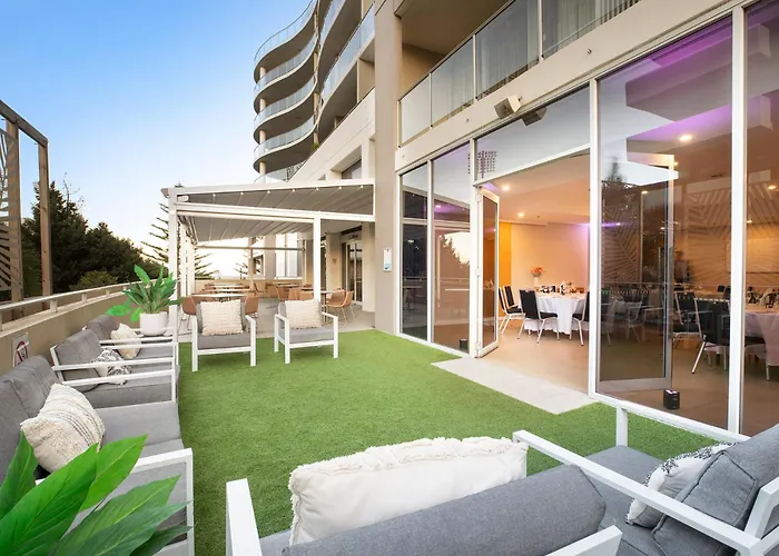 Sage Hotel Wollongong