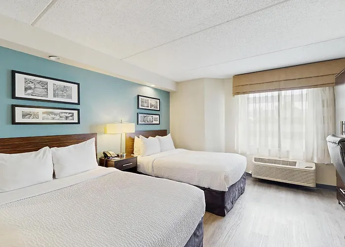Sleep Inn & Suites Buffalo Airport