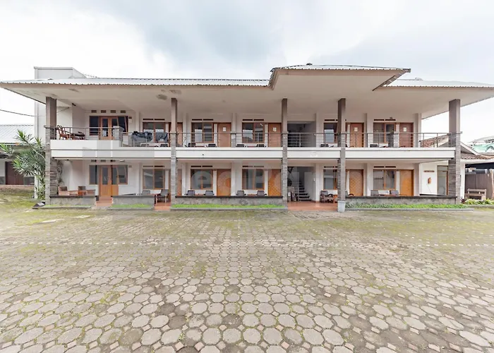 Yehezkiel Hotel Lembang Mitra Reddoorz