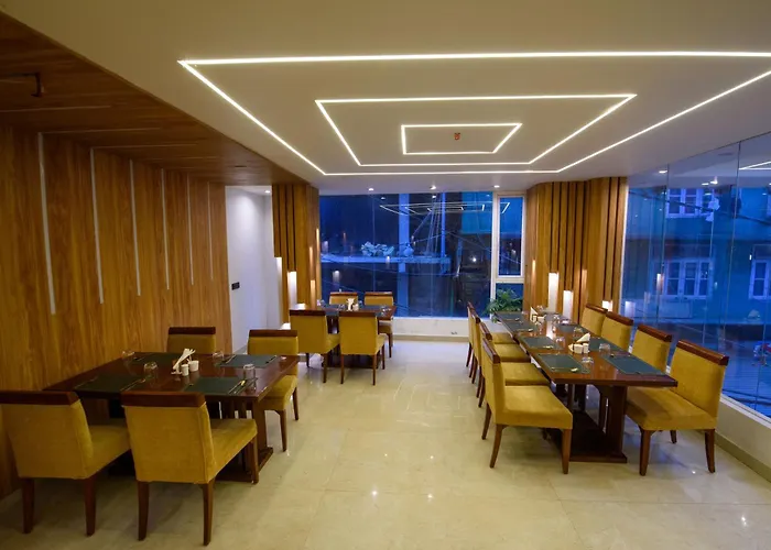 Emerald Hotel