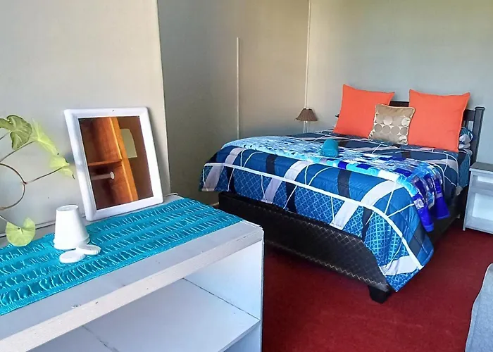 Oceanic Flashpackers Accommodation