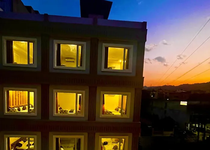 Hotel La Meridian, A Four Star Luxury Hotel & Resort - Haridwar