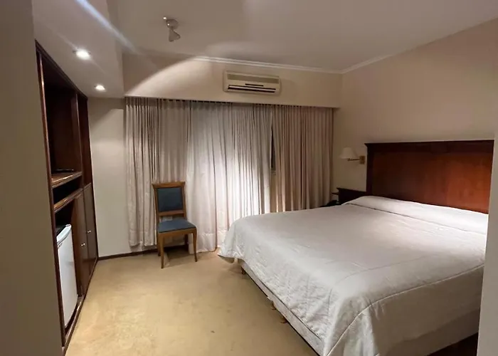 Ahm Hotel