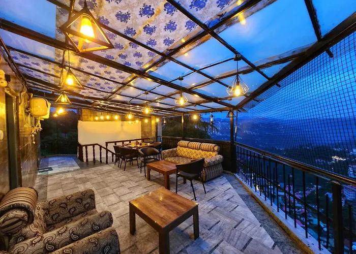 Sirhind Regency - Budget Friendly !! Travellers Delight !! Luxury Rooms !! Best Awarded
