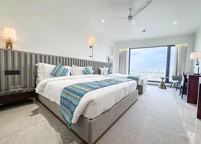 Hotel Veritas Grand