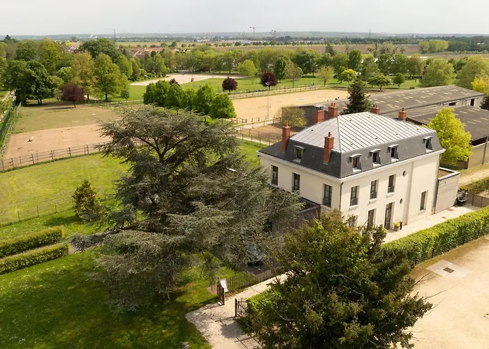 Auberge Du Chateau Bleu