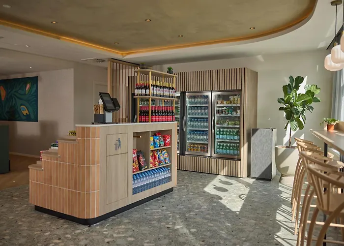 Doubletree By Hilton Rotterdam Centre