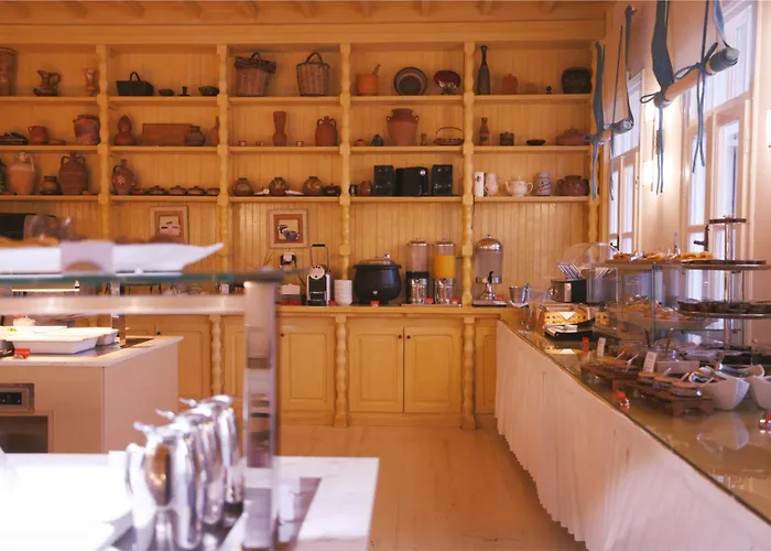 Poseidon Hotel Suites
