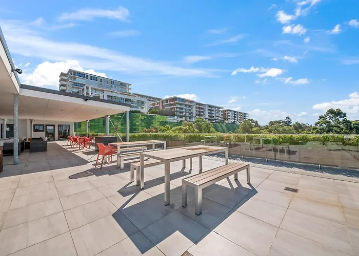 Studio 8 Residences Ryde (Adults Only)