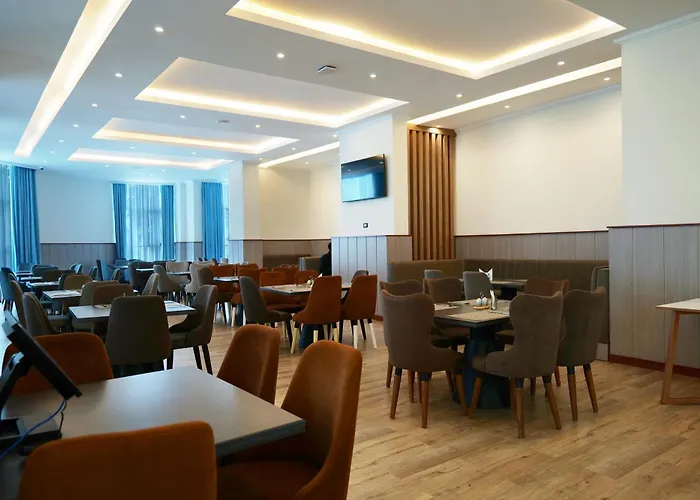 Crescent International Hotel