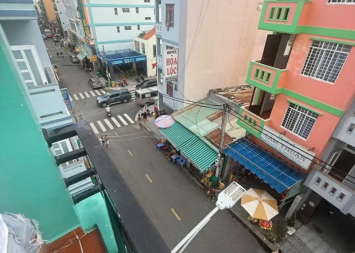 Anh Quan Hotel