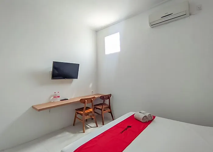 Reddoorz Near Universitas Jenderal Soedirman 4