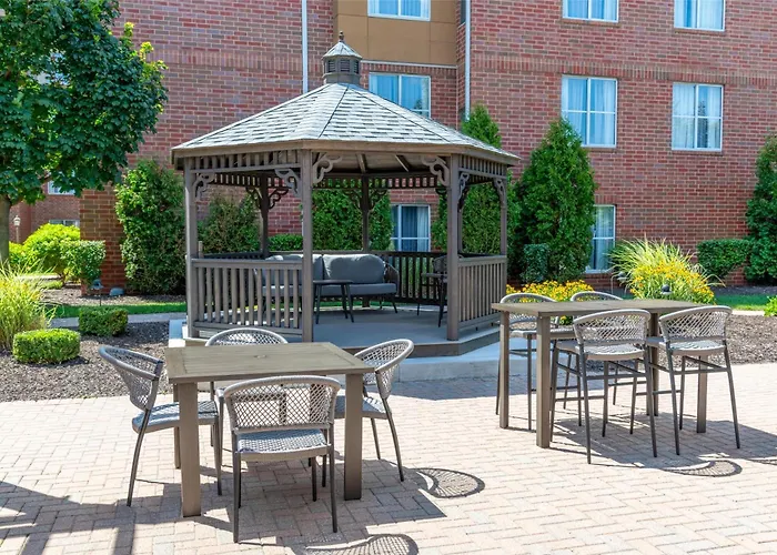 Homewood Suites By Hilton Detroit-Troy