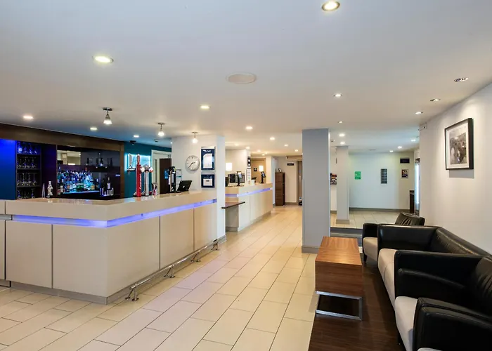 Holiday Inn Express Stirling By Ihg