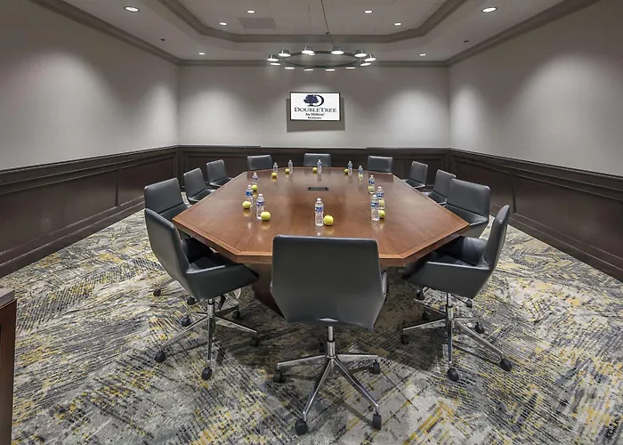 Doubletree By Hilton Modesto