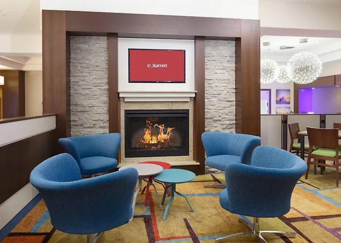 Fairfield Inn & Suites By Marriott Belleville