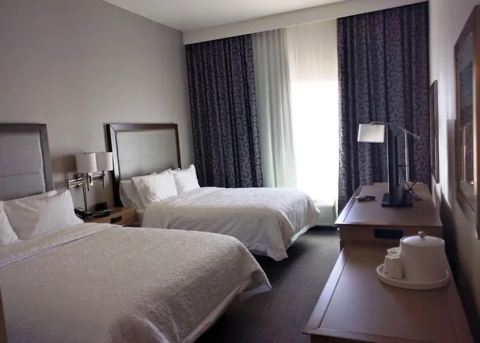 Hampton Inn & Suites Tempe/Phoenix Airport, Az