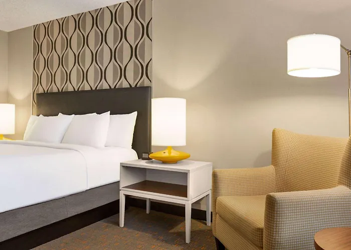 Wyndham Fort Smith City Center