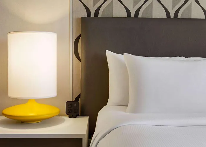 Wyndham Fort Smith City Center
