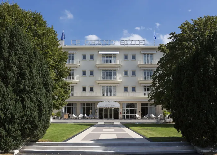 Hotel Barriere Le Grand Hotel Enghien-Les-Bains