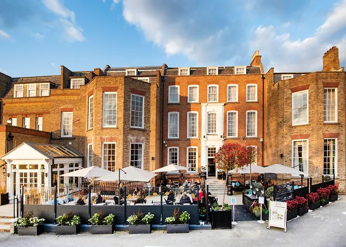 Richmond Hill Hotel