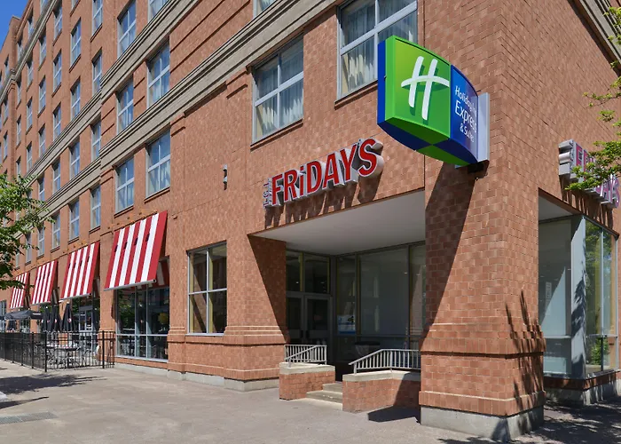 Holiday Inn Express&Suites Buffalo Downtown, NY