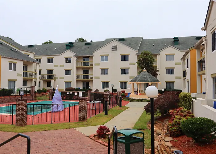 Baymont By Wyndham Norcross Atlanta
