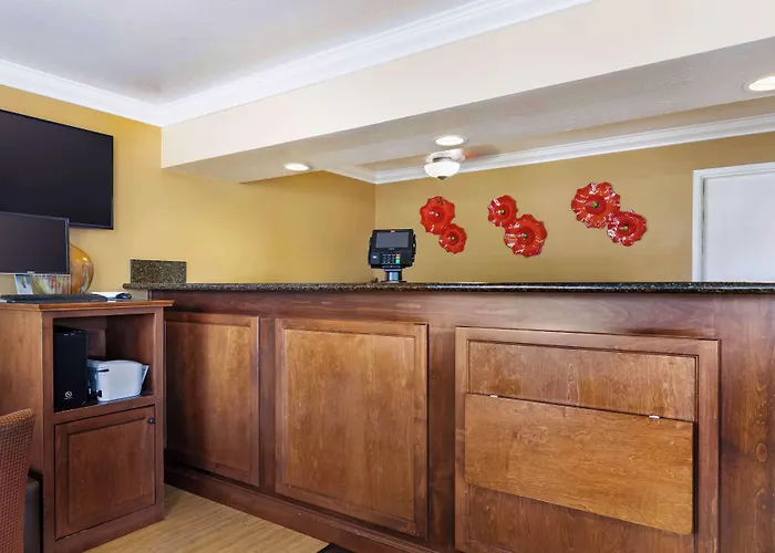 Best Western Hanford Inn