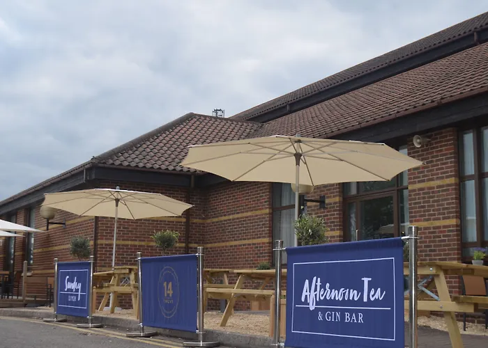 Doubletree By Hilton Swindon Hotel