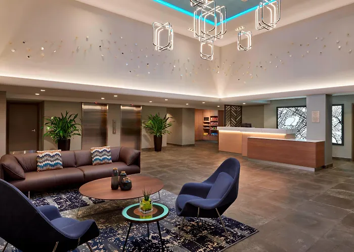 Fairfield By Marriott Montreal Downtown
