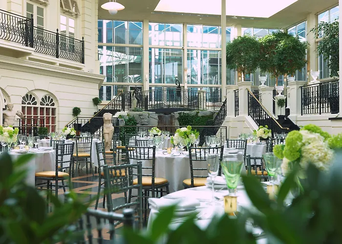 Radisson Blu Hotel, London Heathrow
