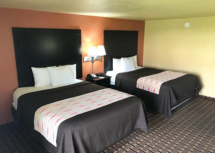 Days Inn By Wyndham Joplin