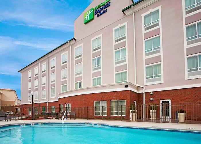 Holiday Inn Express & Suites - Valdosta By Ihg