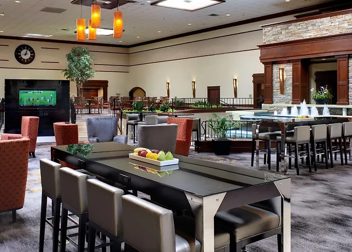 Doubletree By Hilton Dearborn