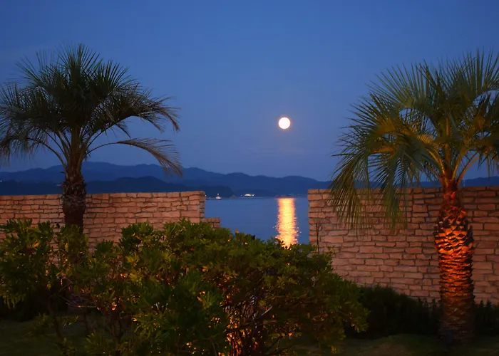 Aoawo Naruto Resort