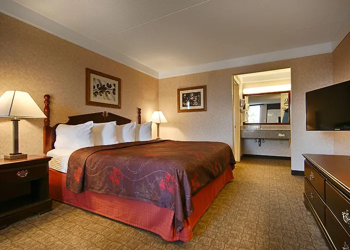 Days Inn By Wyndham Columbia Kentucky