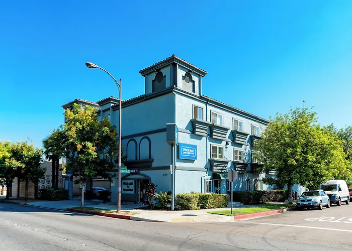 Rodeway Inn & Suites Pasadena