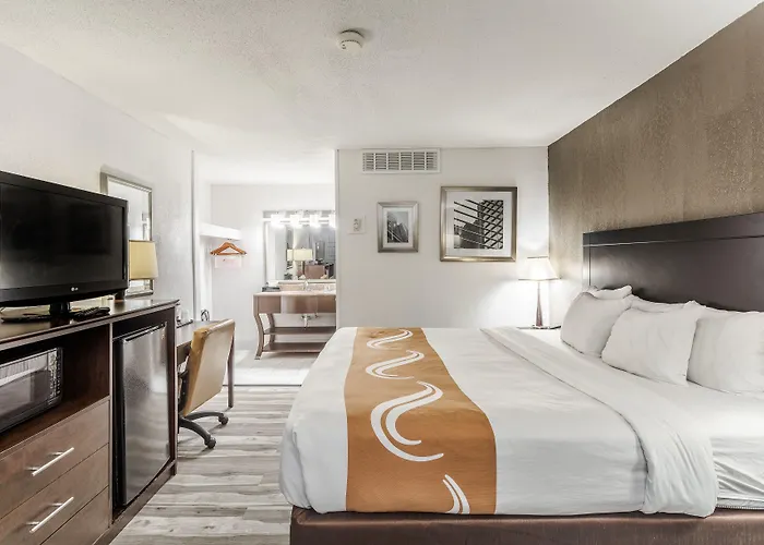 Quality Inn University Lansing