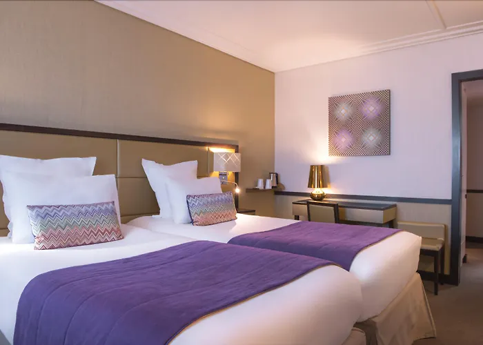 Hotel Paris Neuilly